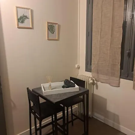 15 Mn De Paris דירה *